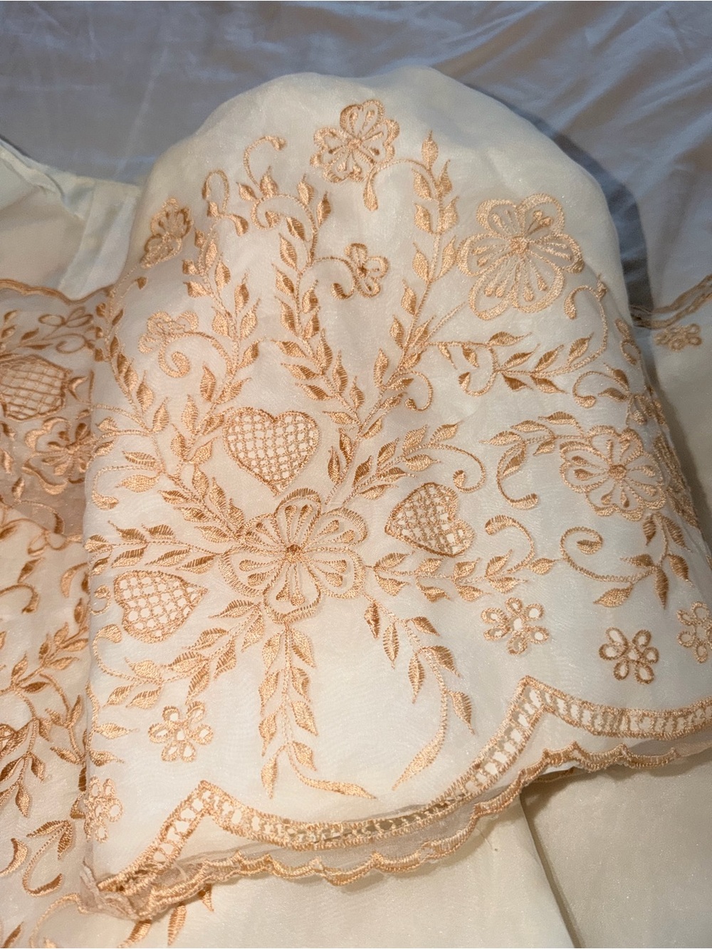 Traditional Filipiniana Dress Ivory with gold embroidery - Picture 11 of 16